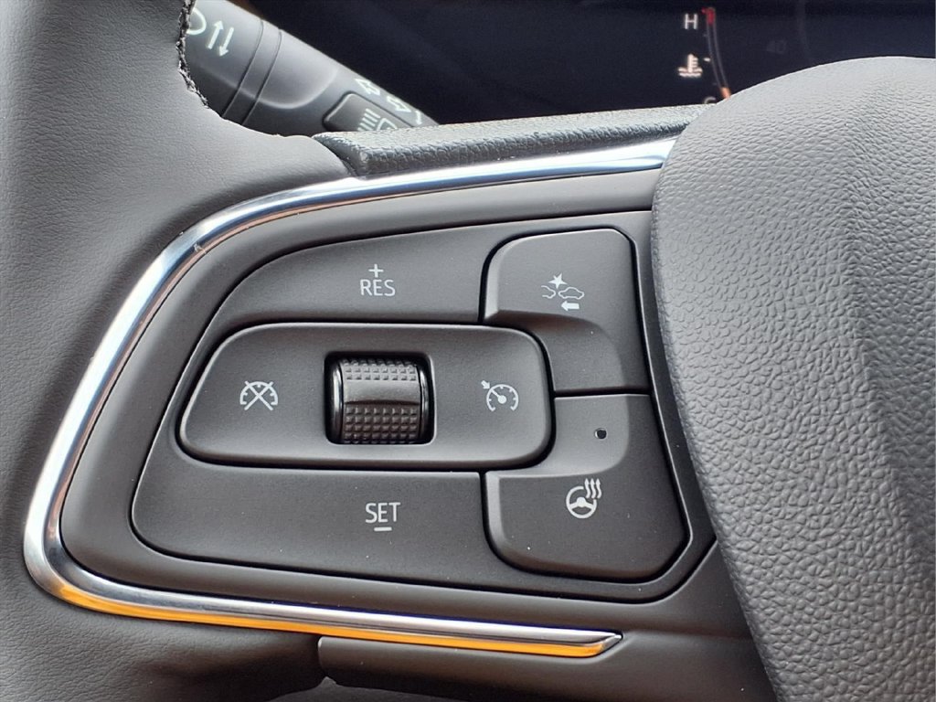 New 2026 Buick Envista Sport Touring w/ Convenience I Package FWD image 17