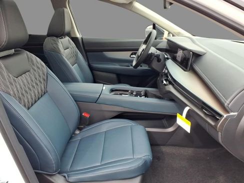 New 2026 Nissan Murano Platinum image 13