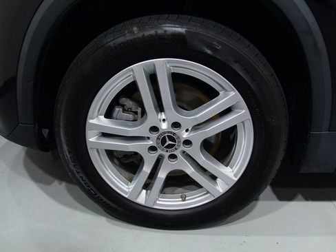Certified 2023 Mercedes-Benz GLA 250 4MATIC image 19