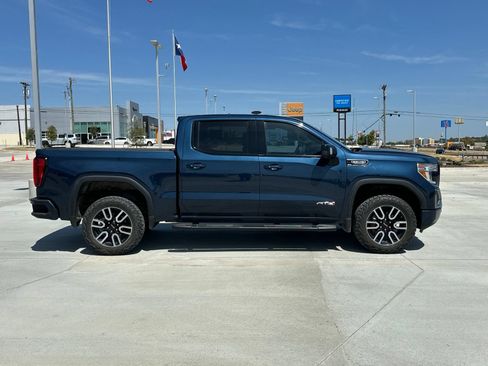 Used 2019 GMC Sierra 1500 AT4 w/ AT4 Premium Package AWD/4WD image 6