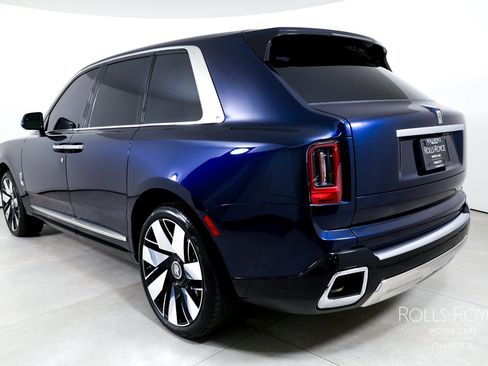 Used 2025 Rolls-Royce Cullinan AWD/4WD image 8