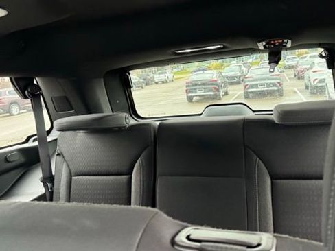 Certified 2023 GMC Yukon SLE image 12