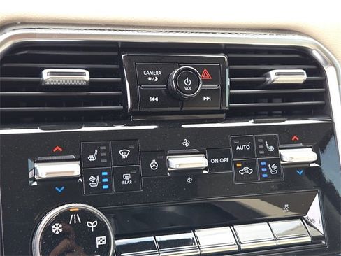 New 2025 Nissan Armada Platinum w/ Convenience Package image 21