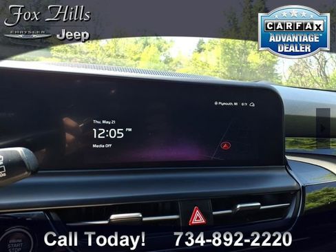 Used 2024 Kia Seltos S AWD/4WD image 19