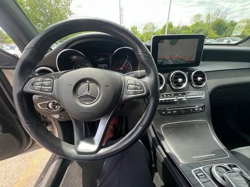 Certified 2019 Mercedes-Benz GLC 300 4MATIC image 10