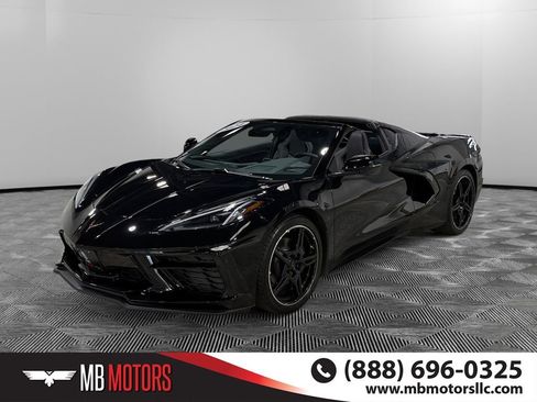 Used 2024 Chevrolet Corvette Stingray Coupe w/ 1LT RWD image 9