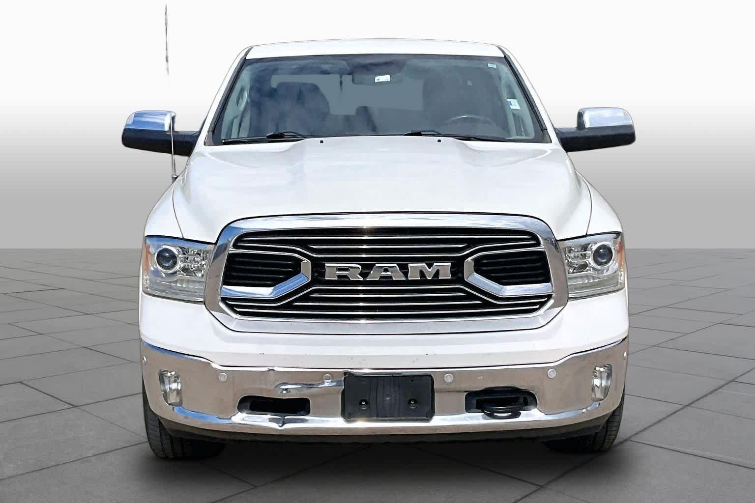 Used 2017 RAM 1500 Laramie Longhorn AWD/4WD image 4