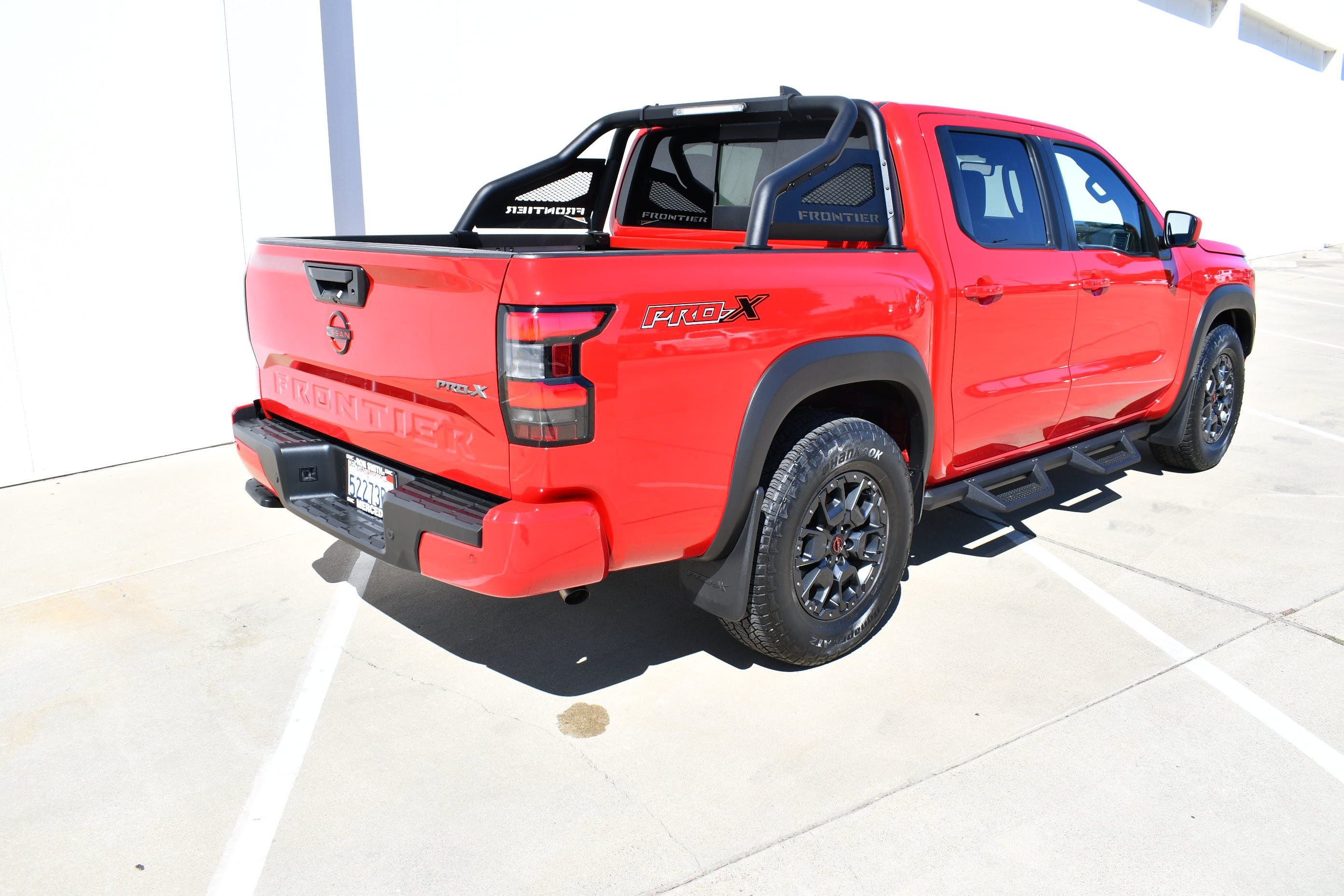 Used 2023 Nissan Frontier Pro-X w/ Pro-X Premium Package RWD image 7