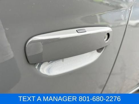 Used 2023 Dodge Charger SXT w/ Blacktop Package RWD image 12