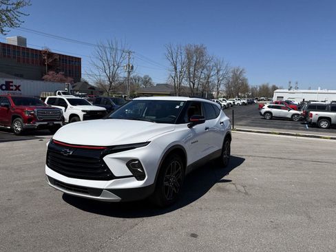 Used 2023 Chevrolet Blazer LT image 7