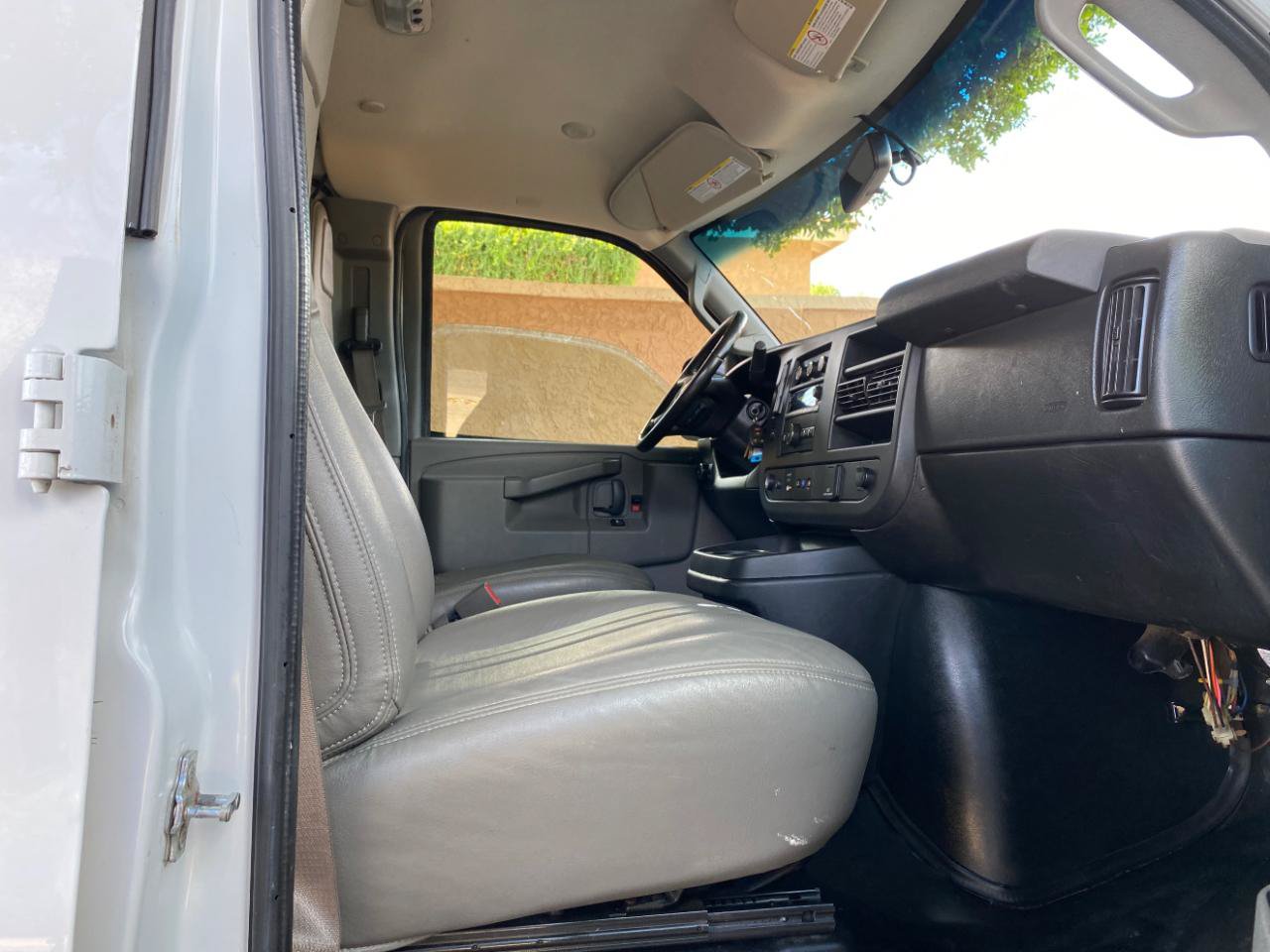 Used 2021 Chevrolet Express 2500 Extended w/ Driver Convenience Package RWD image 38