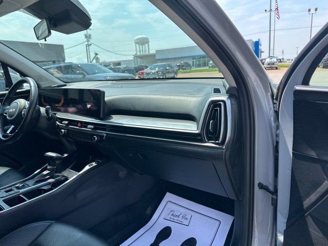 Used 2025 Kia Sorento S w/ Panoramic Sunroof Package FWD image 11