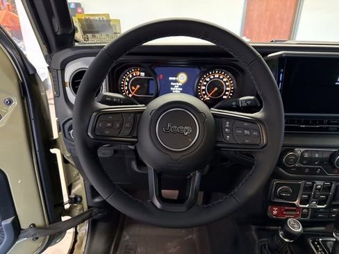 New 2026 Jeep Gladiator Willys image 26