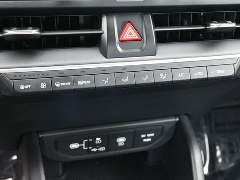 Used 2025 Kia K4 LXS image 24