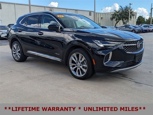 Used 2023 Buick Envision Avenir image 2