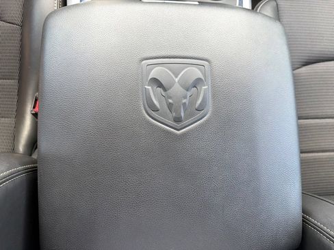 Used 2011 RAM 1500 R/T RWD image 30