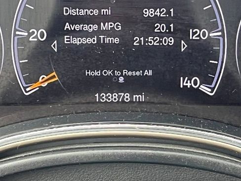 Used 2015 Jeep Grand Cherokee Overland AWD/4WD image 32