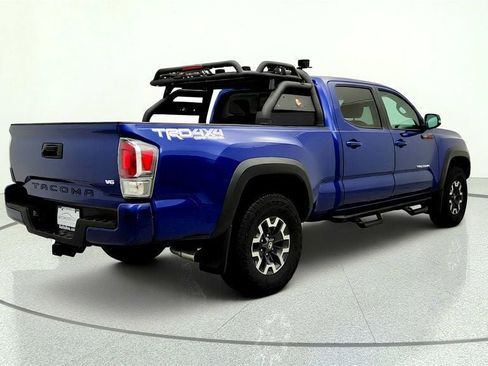 Used 2022 Toyota Tacoma TRD Off-Road w/ TRD Premium Off Road Package AWD/4WD image 5