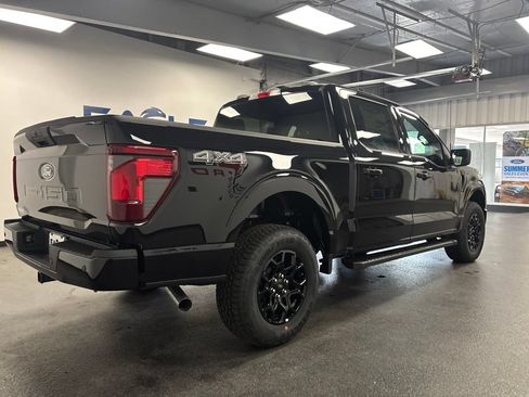 New 2026 Ford F150 XLT w/ XLT Black Appearance Package AWD/4WD image 10