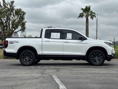 Used 2023 Honda Ridgeline Sport image 3