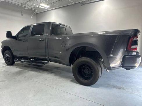 Used 2024 RAM 3500 Laramie w/ Night Edition AWD/4WD image 8