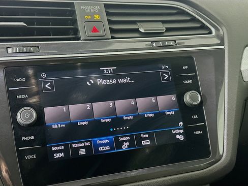 Used 2024 Volkswagen Tiguan S image 21