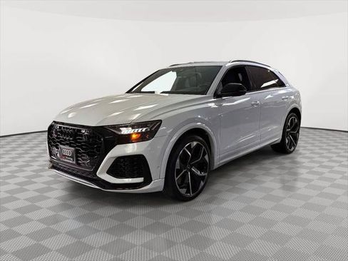 Used 2023 Audi RS Q8 w/ Black Optic Package AWD/4WD image 6