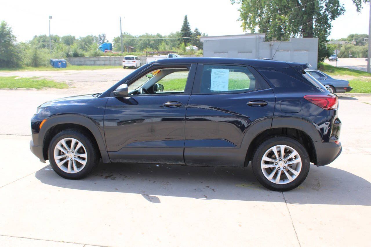 Used 2021 Chevrolet TrailBlazer LS FWD image 5