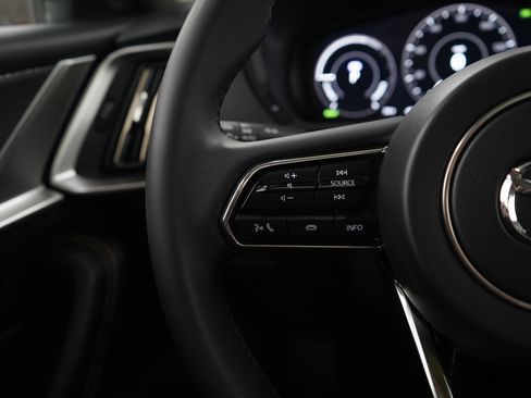 Certified 2025 MAZDA CX-70 Plug-In Hybrid w/ Premium Pkg image 23