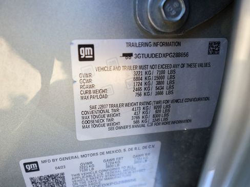 Used 2023 GMC Sierra 1500 SLT w/ SLT Premium Plus Package image 37