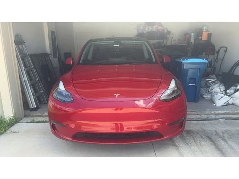 Used 2023 Tesla Model Y Long Range AWD/4WD image 4