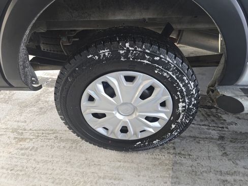 Used 2024 Ford Transit 250 Low Roof w/ Exterior Upgrade Package image 12