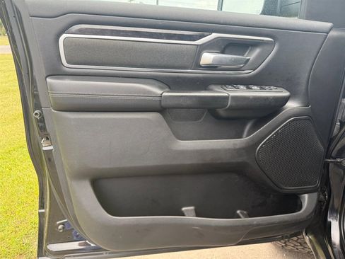 Used 2023 RAM 1500 Big Horn image 9