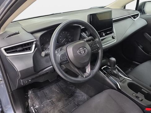 Certified 2025 Toyota Corolla LE FWD image 13