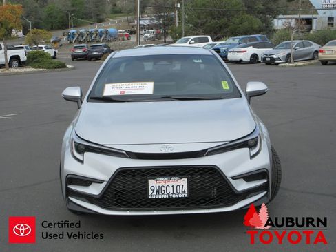 Certified 2026 Toyota Corolla SE w/ SE Package image 19