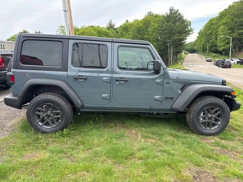 New 2026 Jeep Wrangler Unlimited Sport AWD/4WD image 6