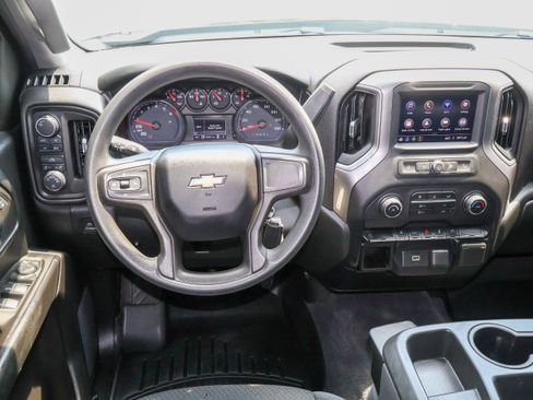 Used 2020 Chevrolet Silverado 1500 Custom w/ Custom Value Package AWD/4WD image 16