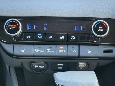 Used 2023 Hyundai Elantra Blue FWD image 24