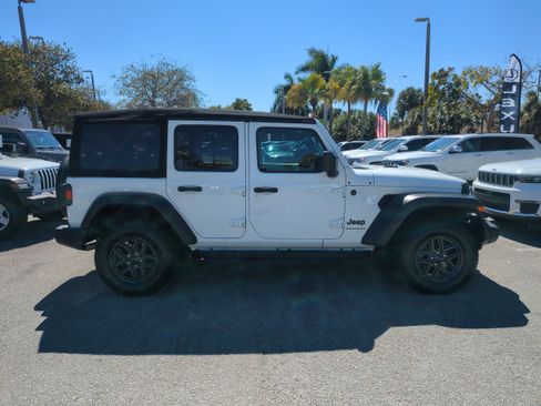 Certified 2024 Jeep Wrangler Sport S image 4