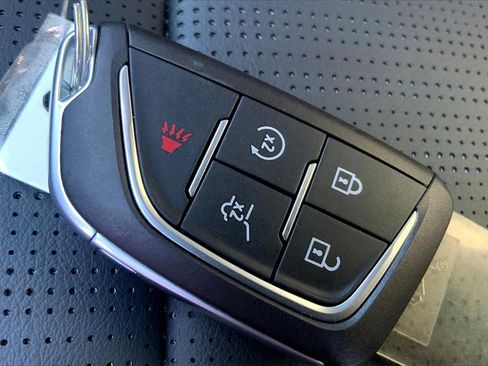 New 2026 Cadillac Lyriq V image 37