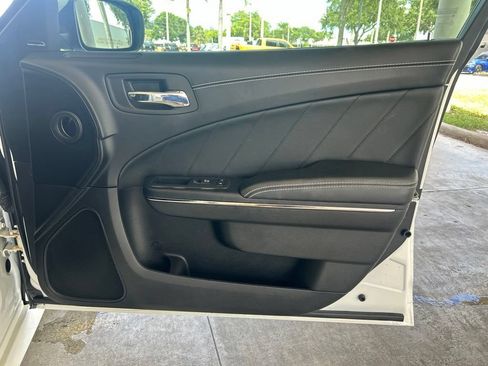 Used 2019 Dodge Charger SRT Hellcat w/ Harman/Kardon Audio Group RWD image 29