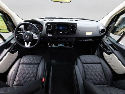 Used 2024 Mercedes-Benz Sprinter 3500 w/ Parking Package image 6