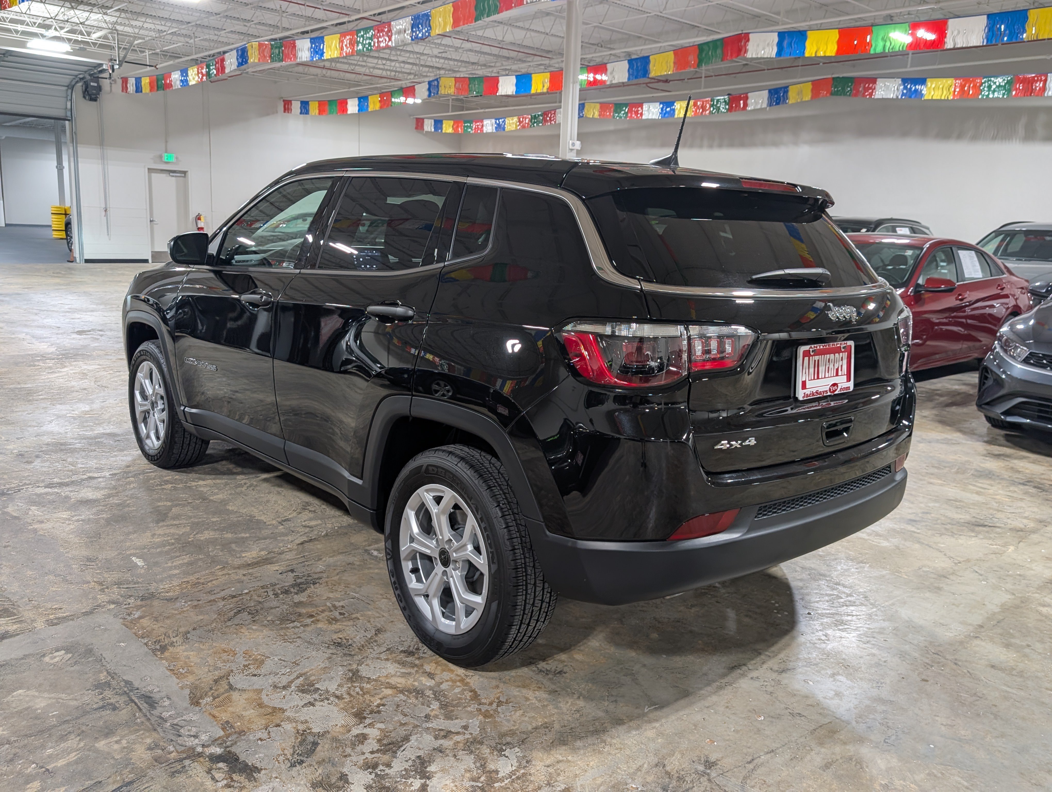 Used 2025 Jeep Compass Sport AWD/4WD image 5
