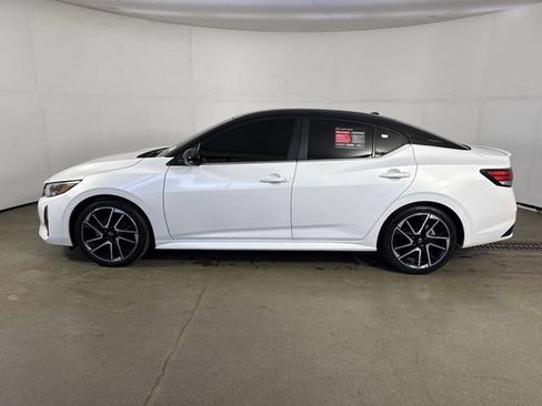 Used 2024 Nissan Sentra SR FWD image 31