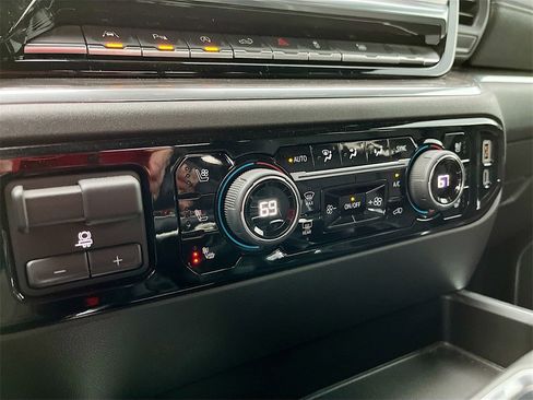 Used 2024 Chevrolet Silverado 1500 LTZ w/ LTZ Convenience Package II image 16