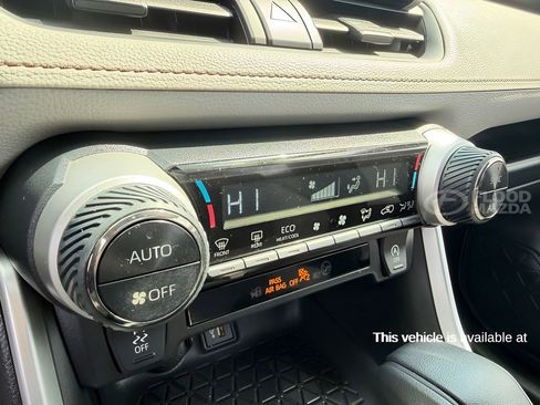 Used 2023 Toyota RAV4 XLE w/ Convenience Package image 18