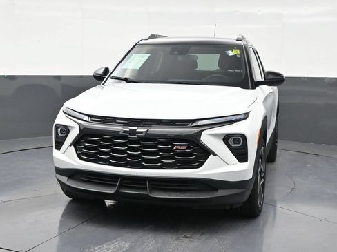 Used 2024 Chevrolet TrailBlazer RS FWD image 8
