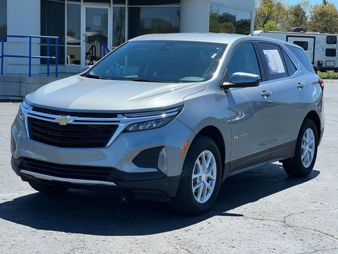 Certified 2024 Chevrolet Equinox LT w/ LPO, Floor Liner Package AWD/4WD image 40