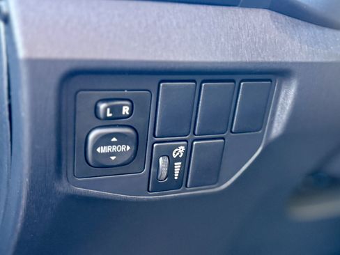 Used 2015 Toyota Prius Two FWD image 21