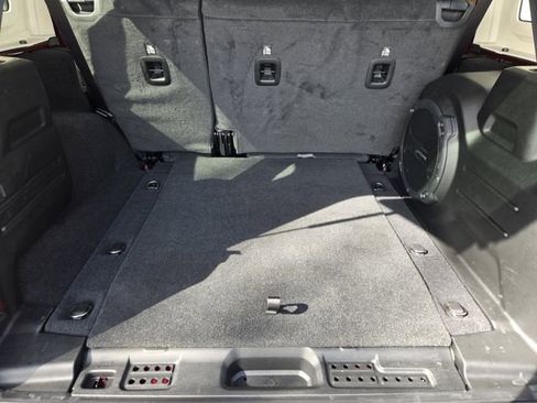 Certified 2022 Jeep Wrangler Unlimited Sahara image 34